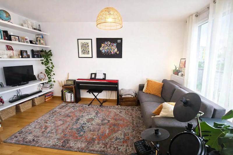 Appartement - 93 m² - 4 pièces