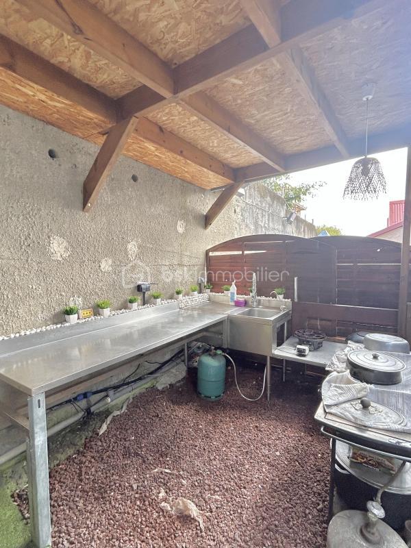 Propriété - 160 m² - 5 pièces