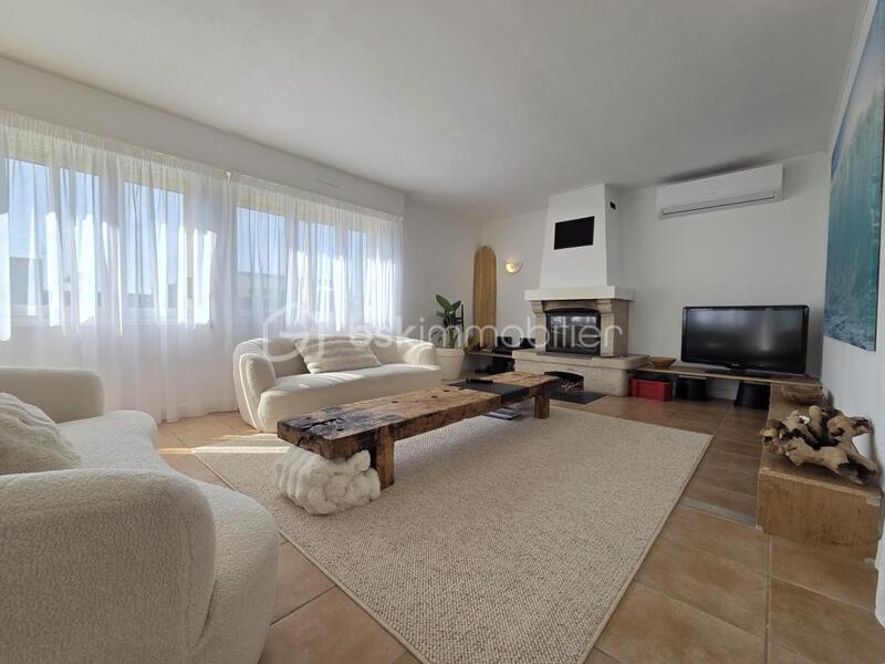 Maison traditionnelle - 131 m² - 4 pièces