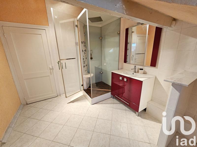 Maison - 90 m² - 3 pièces