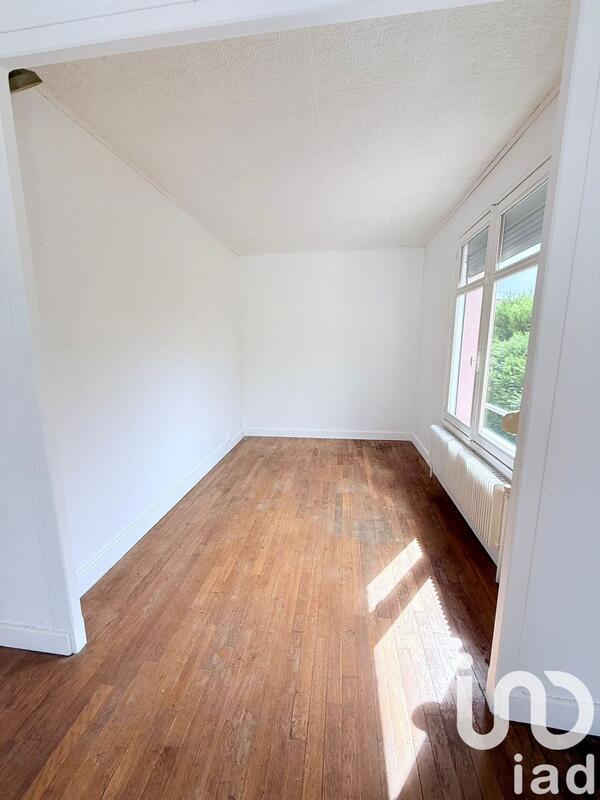 Maison - 80 m² - 5 pièces