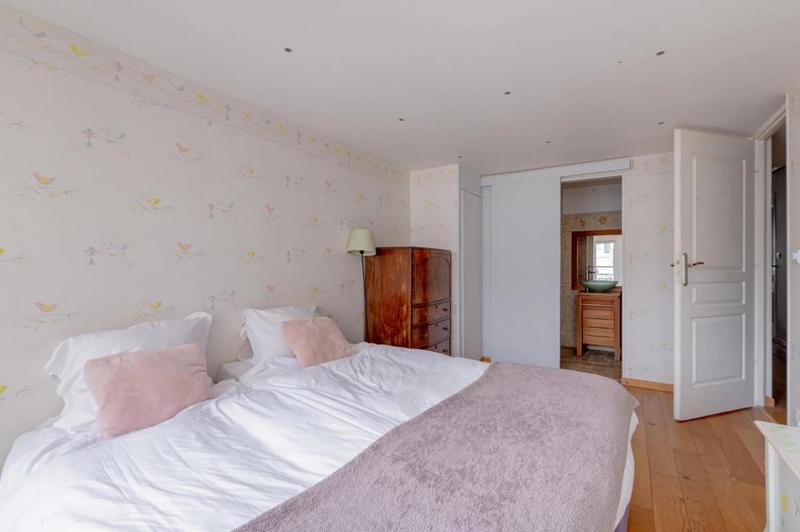 Appartement - 75 m² - 4 pièces