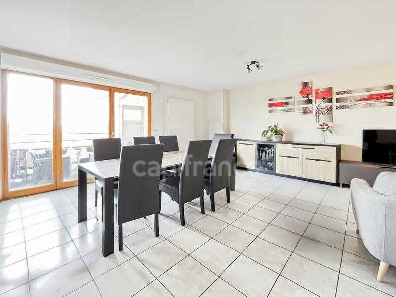 Appartement ancien - 74 m² - 4 pièces