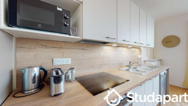 Chambre - 10 m² - 1 pièce