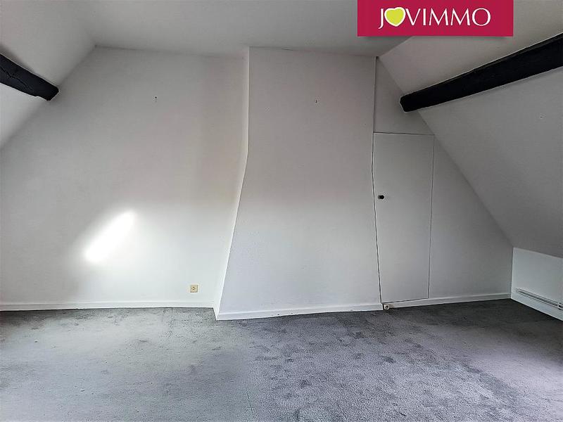 Maison - 725 m² - 28 pièces