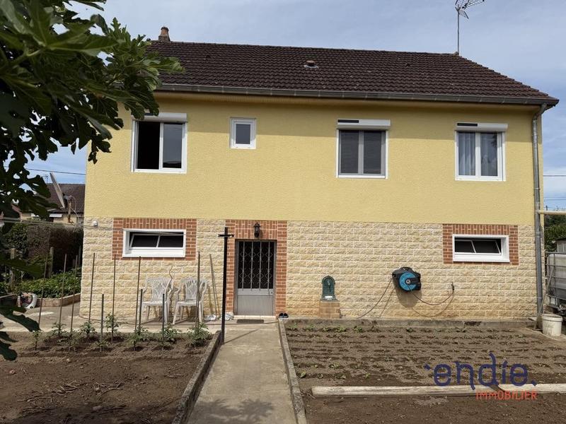 Maison - 89 m² - 4 pièces