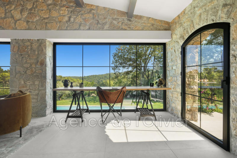 Maison en pierre - 289 m²