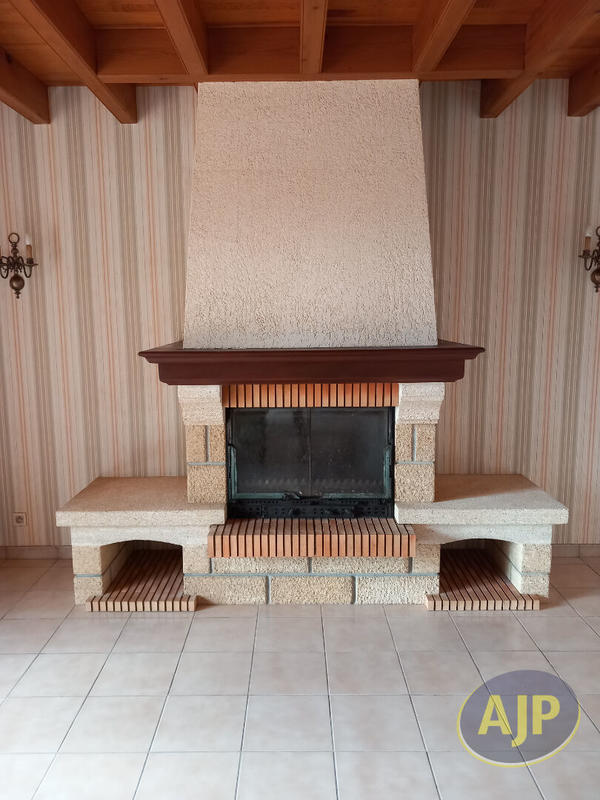 Maison - 192 m² - 6 pièces