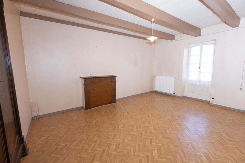 Maison - 147 m² - 6 pièces