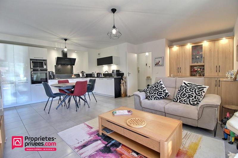 Appartement - 70 m² - 3 pièces