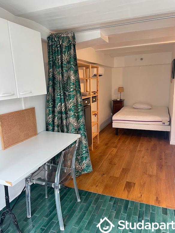 Chambre - 18 m² - 1 pièce