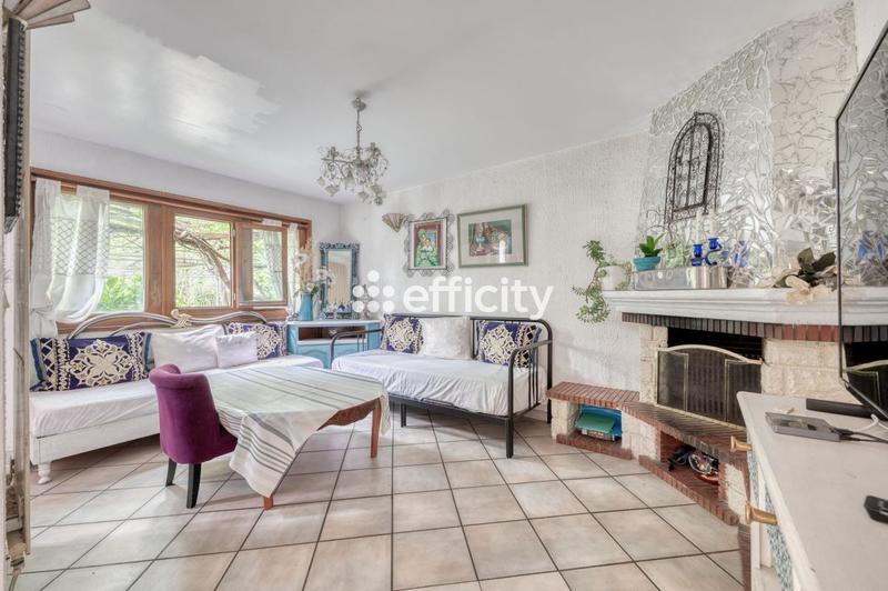 Maison - 153 m² - 8 pièces