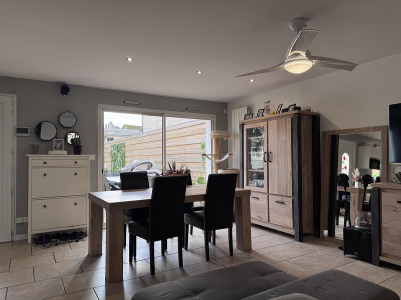 Maison - 110 m² - 6 pièces