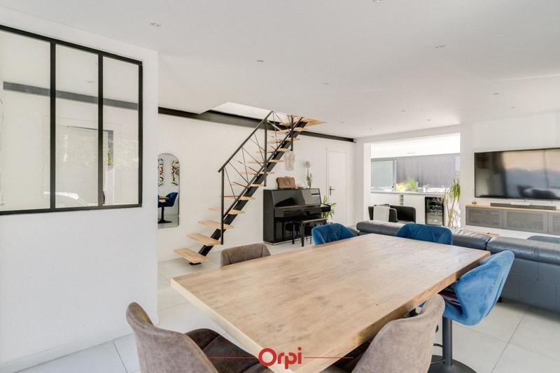 Maison - 120 m² - 4 pièces