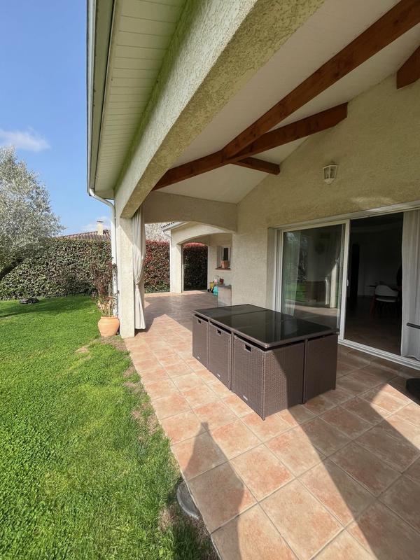 Villa - 192 m² - 7 pièces