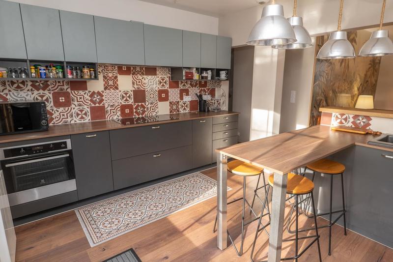 Maison - 187 m² - 5 pièces