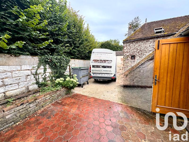 Maison de village - 487 m² - 13 pièces