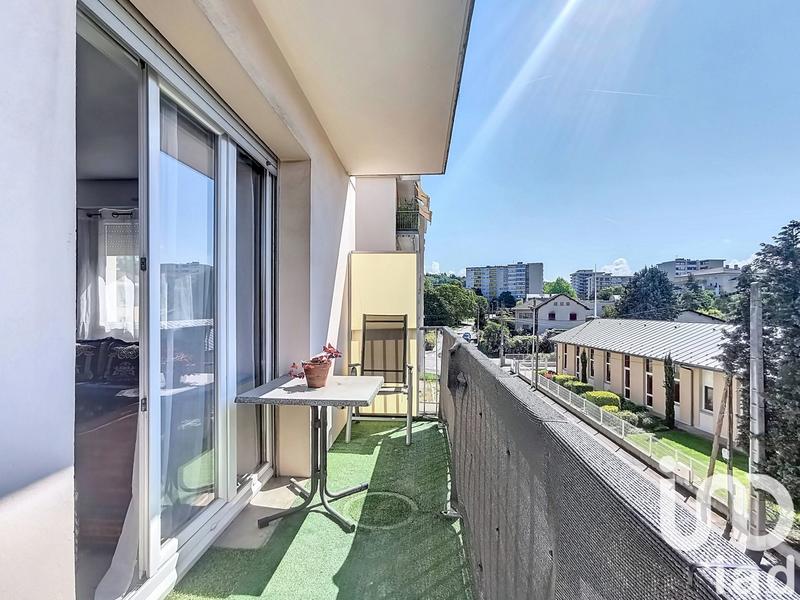 Appartement - 79 m² - 3 pièces