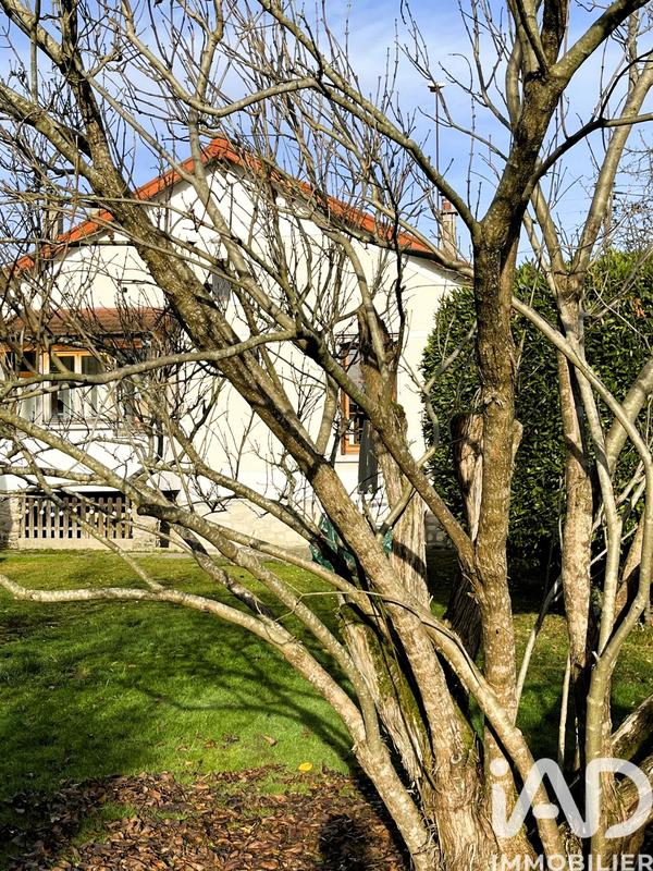 Maison - 88 m² - 5 pièces