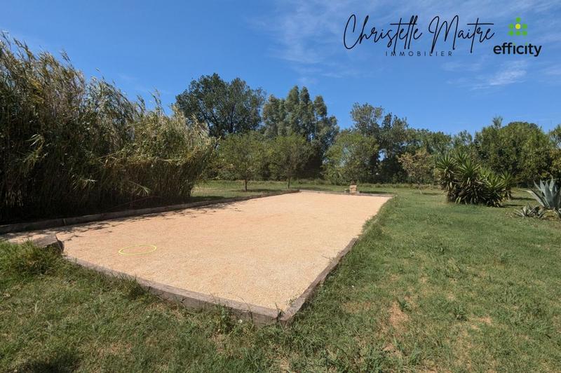 Maison - 333 m² - 10 pièces