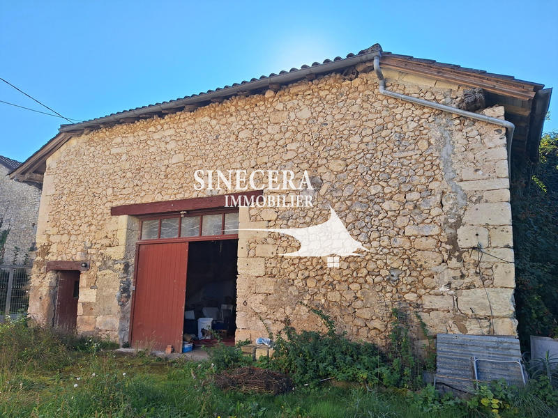 Maison - 90 m² - 6 pièces