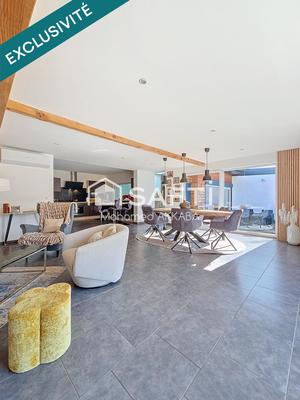 Villa - 315 m² - 12 pièces