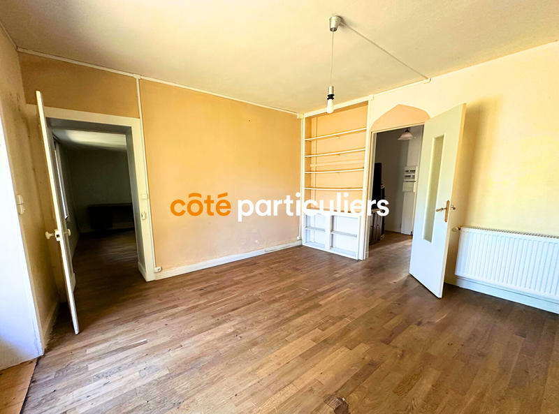 Maison - 190 m² - 8 pièces