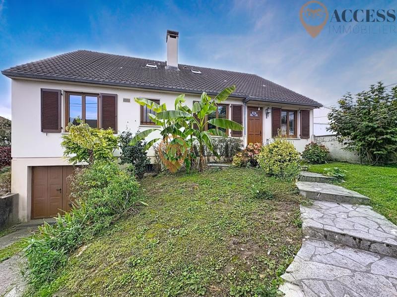 Maison - 160 m² - 8 pièces