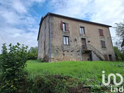 Maison de village - 227 m² - 8 pièces