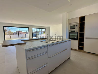 Villa - 154 m² - 6 pièces