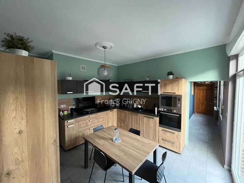 Maison - 184 m² - 6 pièces