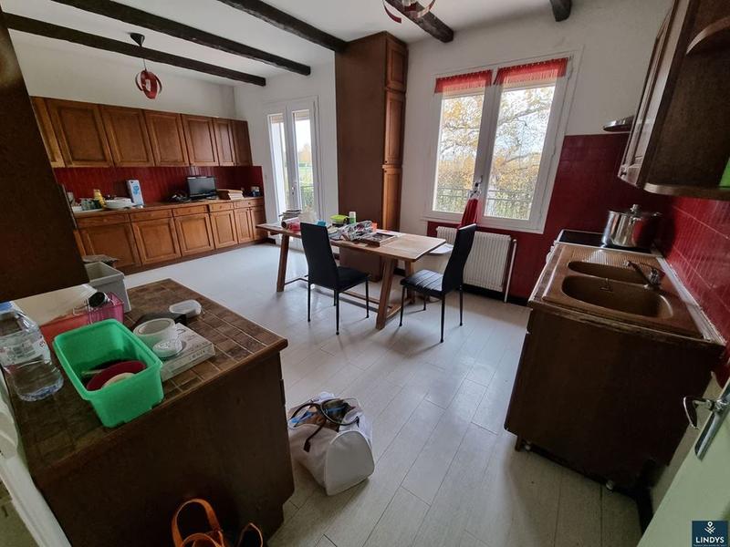 Pavillon - 159 m² - 8 pièces