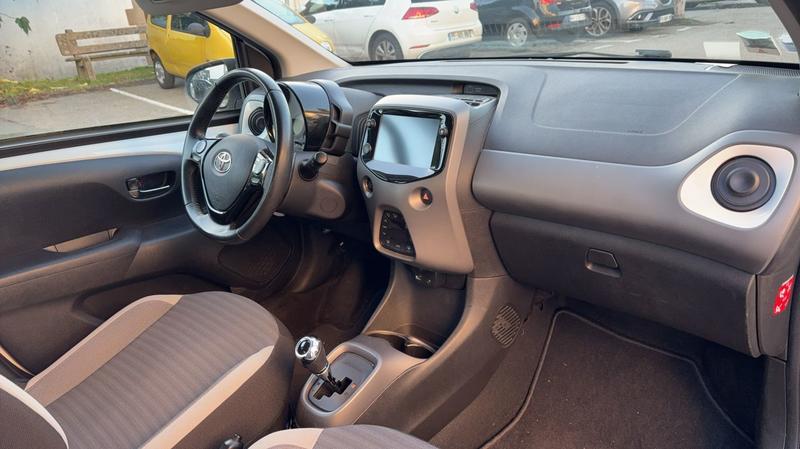 Toyota Aygo II 1.0 VVTi 72 Bva X-Play