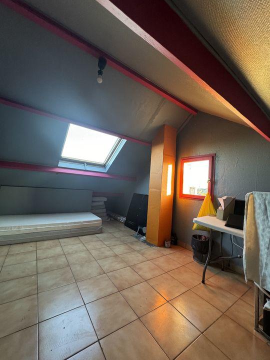 Maison - 127 m² - 5 pièces