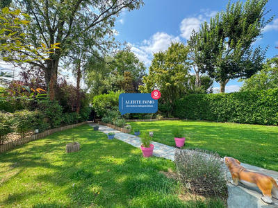 Maison - 150 m² - 5 pièces