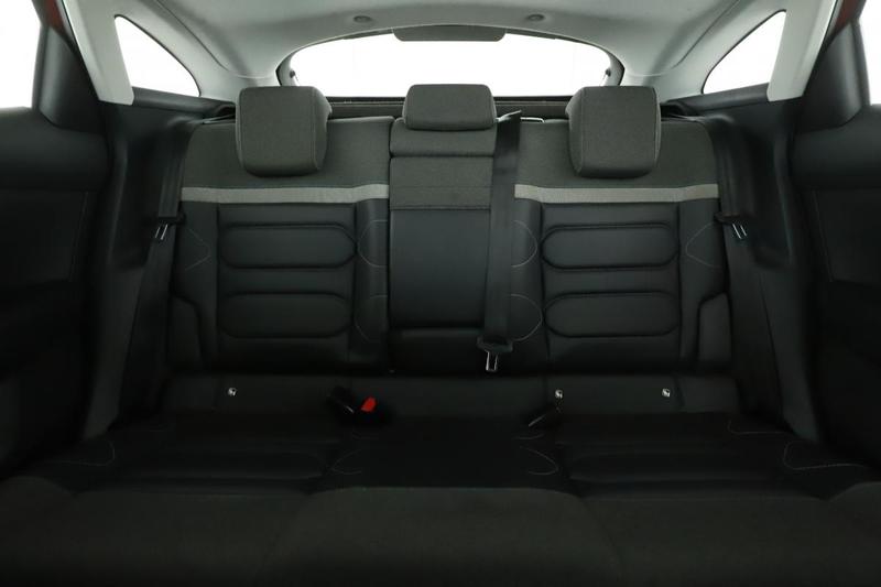 Citroën C4 1.5 Blue-HDi Shine Bv6 110 ch