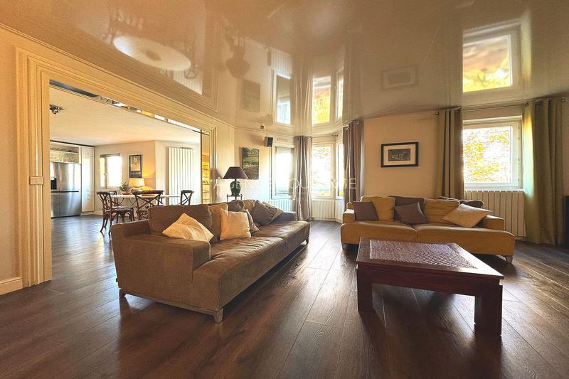 Appartement - 164 m² - 7 pièces