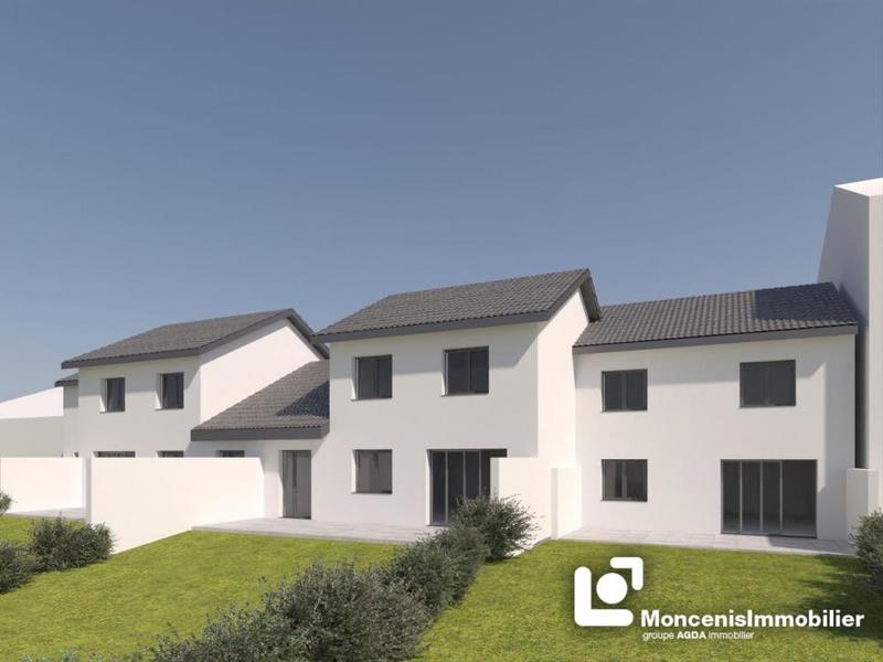 Maison - 101 m² - 5 pièces