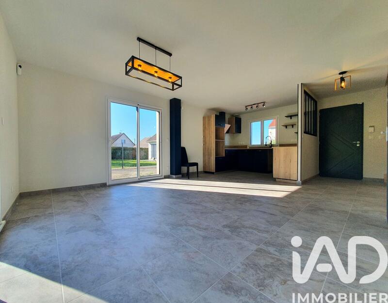 Maison - 100 m² - 5 pièces