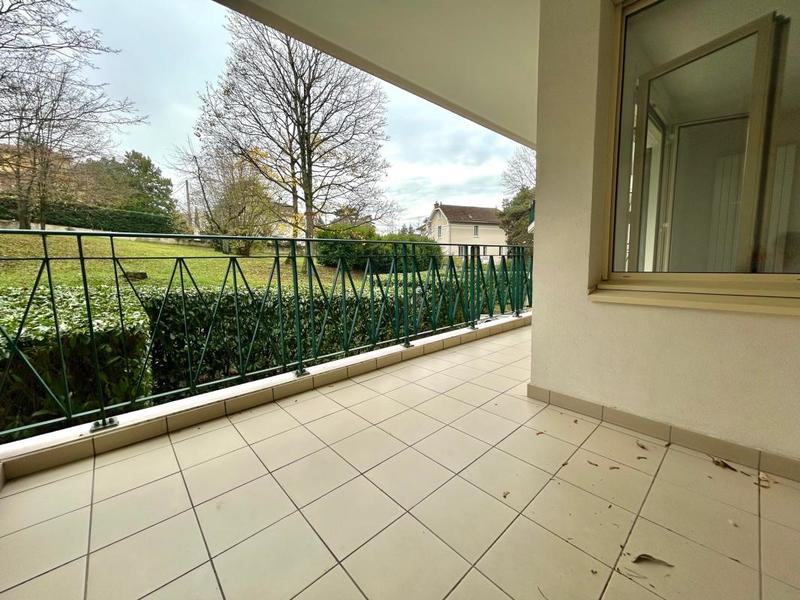 Appartement - 100 m² - 4 pièces