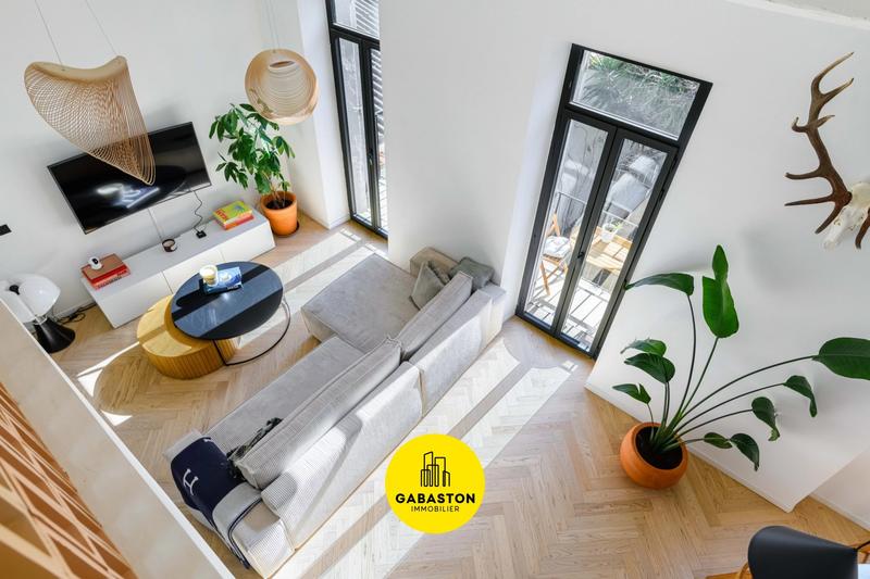 Appartement - 62 m² - 2 pièces