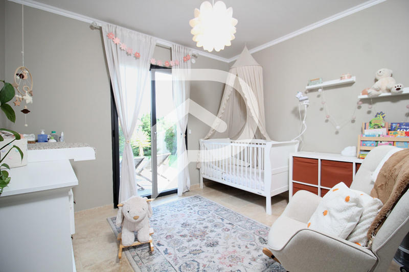 Maison - 120 m² - 4 pièces