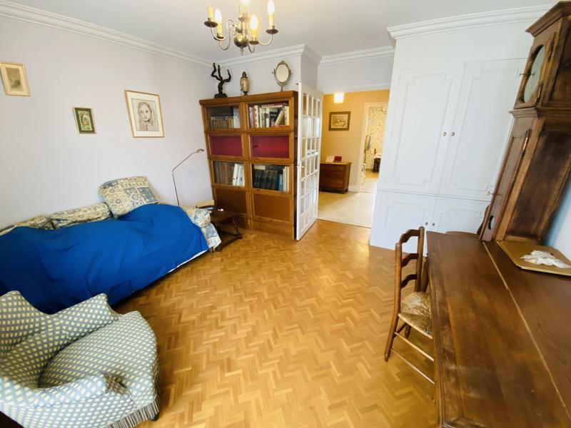 Appartement - 127 m² - 5 pièces