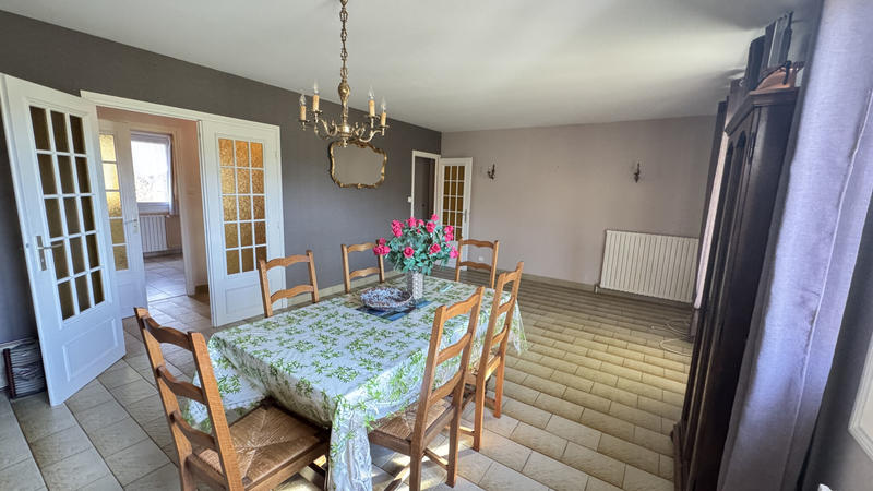 Appartement - 135 m² - 6 pièces