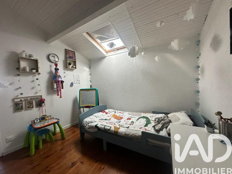 Maison - 203 m² - 7 pièces