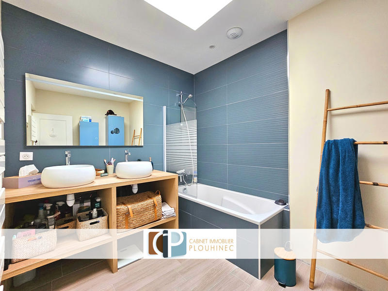 Maison - 178 m² - 6 pièces