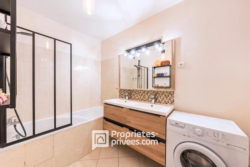 Appartement - 57 m² - 3 pièces