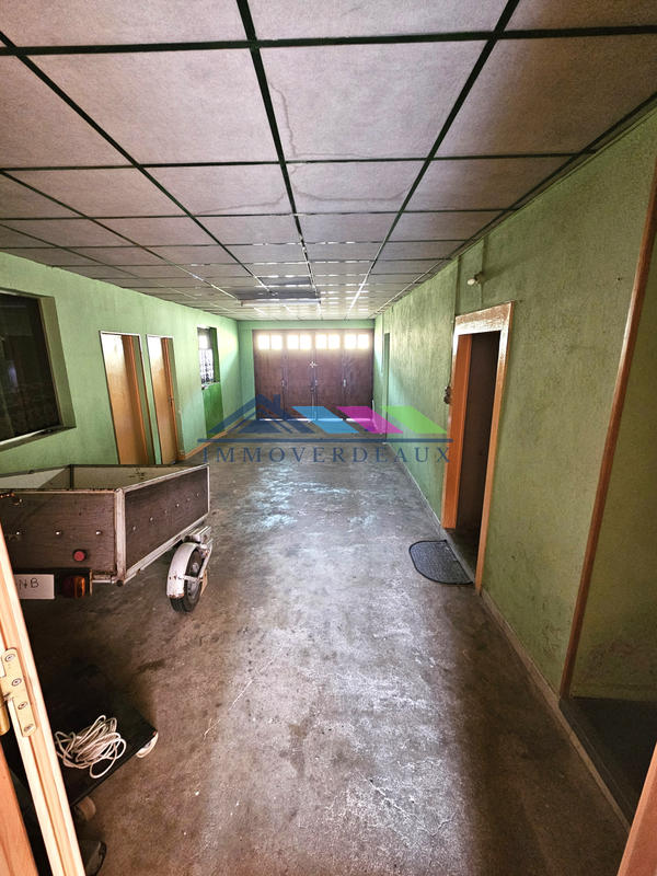 Maison - 184 m² - 7 pièces