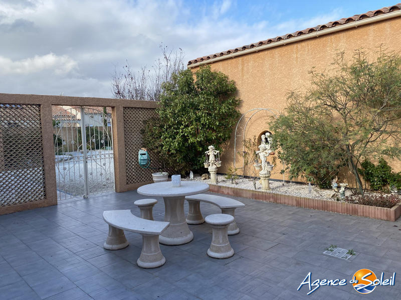 Villa - 274 m² - 5 pièces
