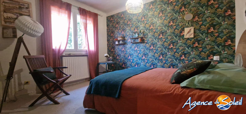 Villa - 184 m² - 6 pièces